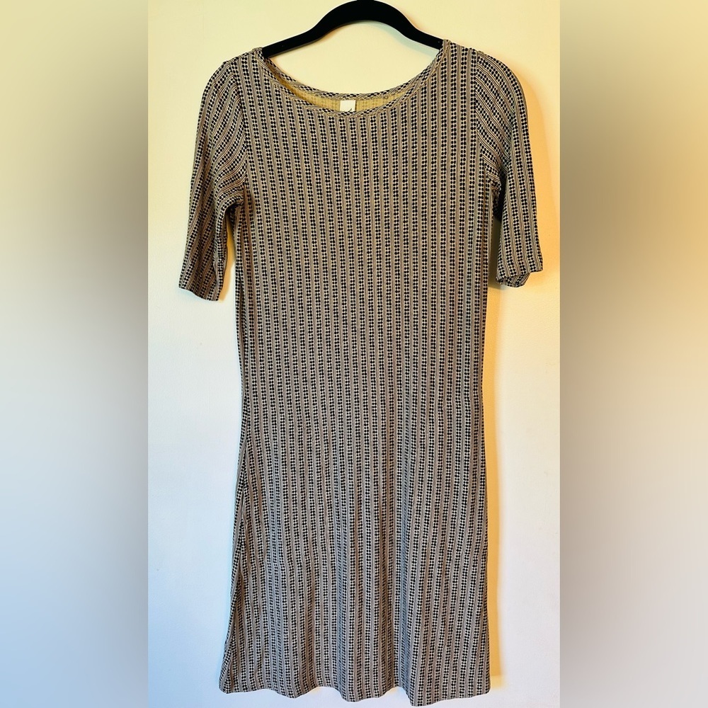 Yala Bamboo Stretch Dress 3/4 sleeve Lightweight Neutral Scoop Neck Size XS